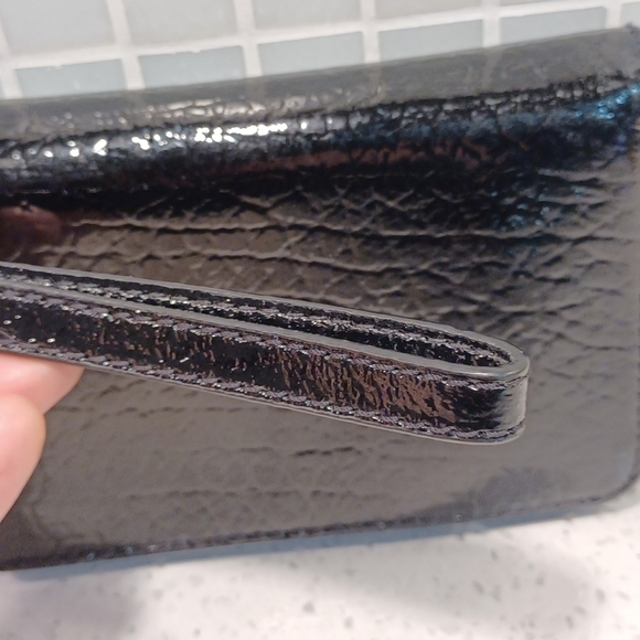 Michael Kors leather wristlet wallet - Picture 8 of 9